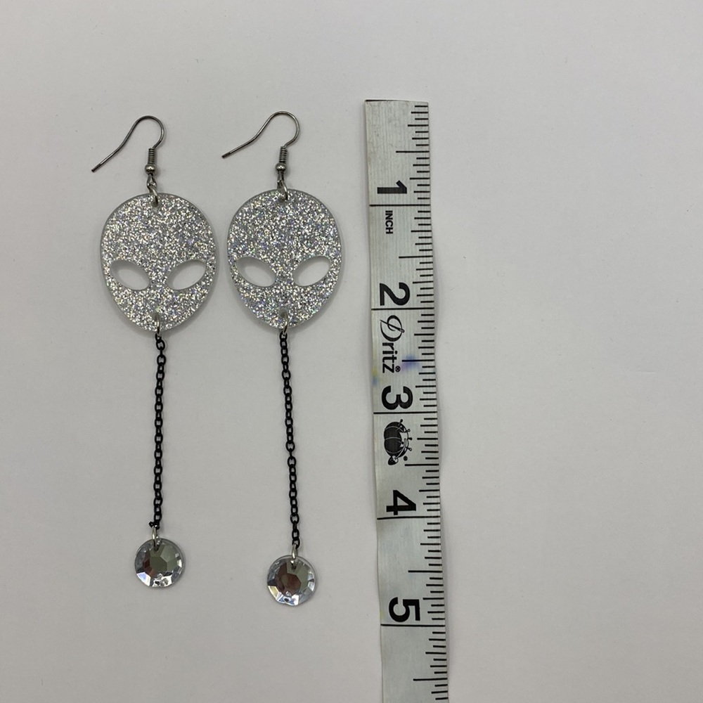 Alien Earrings - image 4